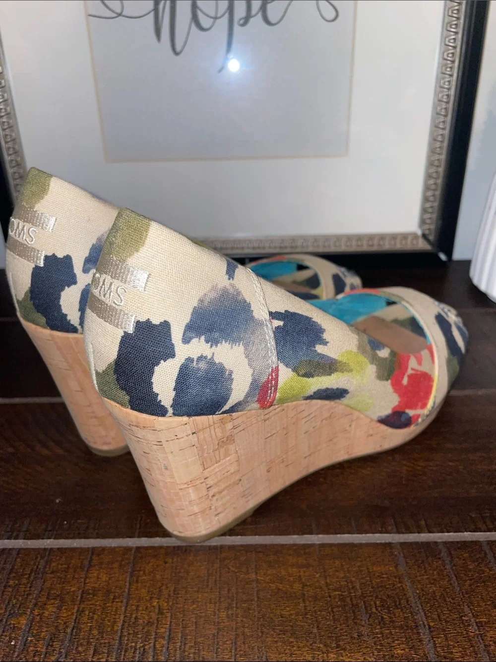 TOMS Stella Floral Canvas Peep-Toe Wedges in Tangerine Watercolor Size 8.5